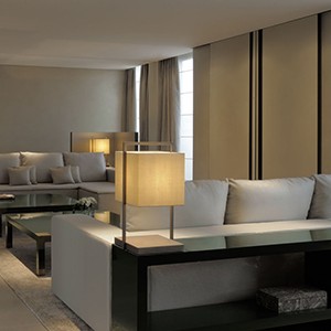 Armani Milano - room lounge