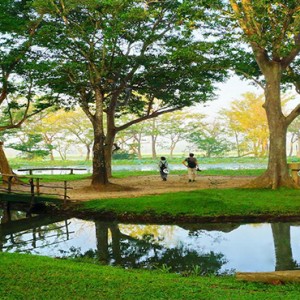 Cinnamon Lodge Habarana - Luxury Sri Lanka Honeymoon Package - lake