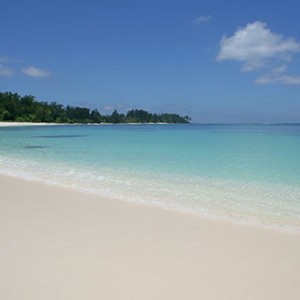 Denis Private Island - Seychelles Honeymoon Packages - beach