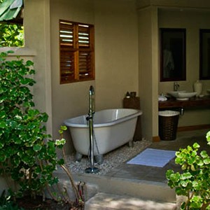 Denis Private Island - Seychelles Honeymoon Packages - outdoor bathroom