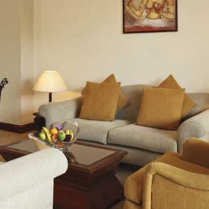 Sri Lanka Honeymoon Packages Earls Regency Kandy Sri Lanka Mountbatten Suite 2