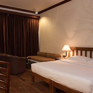 Sri Lanka Honeymoon Packages Earls Regency Kandy Sri Lanka Standard Room