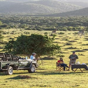 Kariega Game Reserve - Luxury South Africa Honeymoon Packages - Picnic in the wild