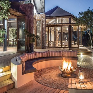 Kariega Game Reserve - Luxury South Africa Honeymoon Packages - Settlers drift exterior