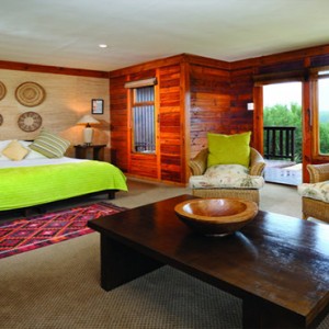 Kariega Game Reserve - Luxury South Africa Honeymoon Packages - Uzokhi Lodge interior