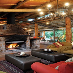 Kariega Game Reserve - Luxury South Africa Honeymoon Packages - Uzokhi Lodge living area