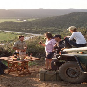 Kariega Game Reserve - Luxury South Africa Honeymoon Packages - picnic