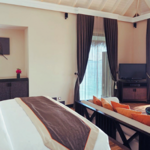 Ayada Maldives Maldives Honeymoon Packages Sunset Lagoon Suite With Pool