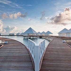 Maldives honeymoon packages - Diamonds Thudufushi - villas