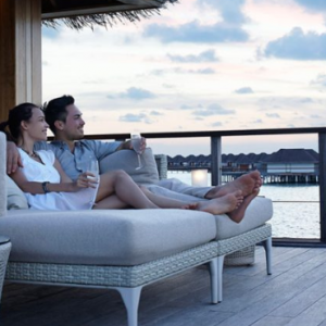 Dusit Thani Maldives Maldives Honeymoon Packages Sala Bar