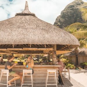 Mauritius Honeymoon Packages Dinarobin Beachcomber Golf Resort & Spa Beach Bar