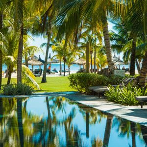 Mauritius Honeymoon Packages Dinarobin Beachcomber Golf Resort & Spa The Zen Suites Pool