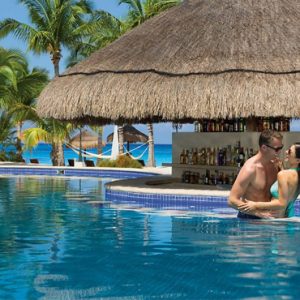 Mexico Honeymoon Packages Secrets Aura Cozumel Preferred Club Swim Up Bar