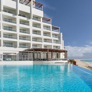 Mexico Honeymoon Packages Sun Palace Cancun Pool2