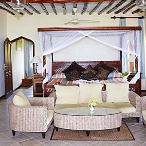 Luxury Zanzibar Holiday Packages Bluebay Beach Resort And Spa Sultan Suite 3