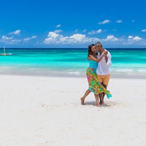 Barbados-Honeymoon-Packages-Sandals-Barbados-beach-2