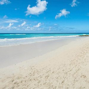 Barbados-Honeymoon-Packages-Sandals-Barbados-beach-5