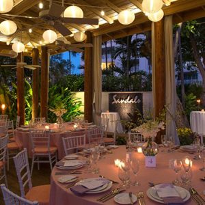 Barbados-Honeymoon-Packages-Sandals-Barbados-dining-11