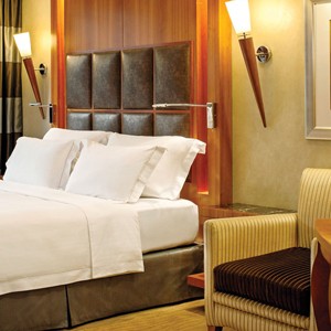 Le Royal Meridien - Dubai Honeymoon Packages - bedroom