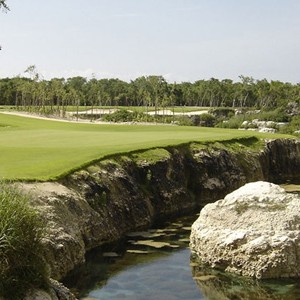 Roseward Mayakoba - Mexico wedding packages - lagoon golf