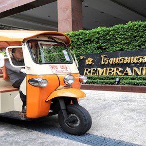 Thailand Honeymoon Packages Rembrandt Hotel Bangkok Taxi In Entrance