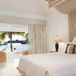 Antigua honeymoon packages - The Inn - bed 1