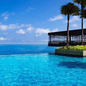 alila uluwatu - bali honeymoon packages - infinity pool