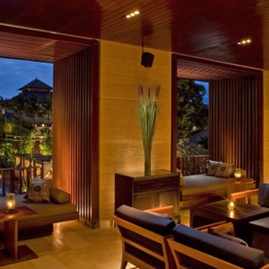 conrad bali - bali honeymoon packages - dining lounge