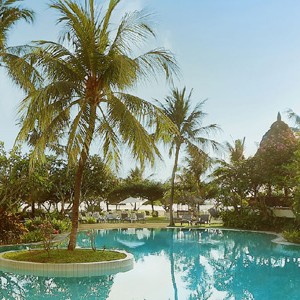 grand mirage thalasso - bali honeymoon packages - pool