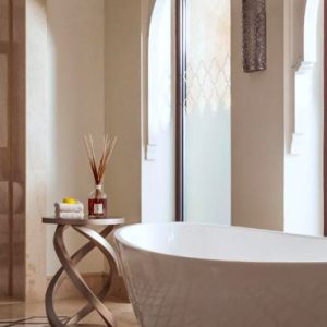 Dubai Honeymoon Packages One&Only The Palm Palm Beach Junior Suite Bathroom