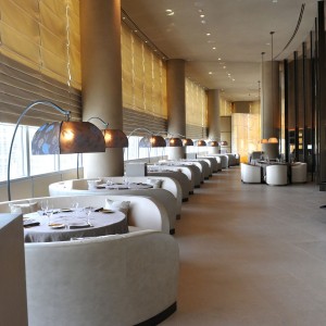 armani-hotel-dining-3