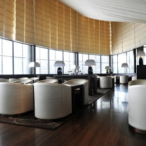 armani-hotel-dining