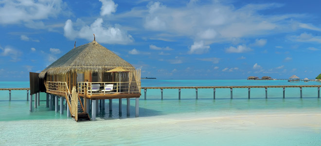 Maldives honeymoon - Constance Moofushi - Water Villa