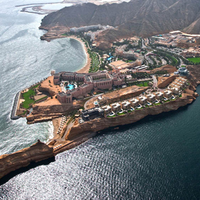 Oman Honeymoon Packages Al Waha At Shangri La Barr Al Jissah Resort And Spa Thumbnail