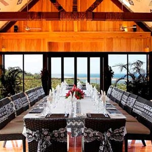 Outrigger-Fiji-Beach-Resort-Dining