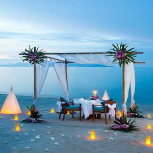 Thailand Honeymoon Packages Melati Beach Resort & Spa Romantic Dining On The Beach