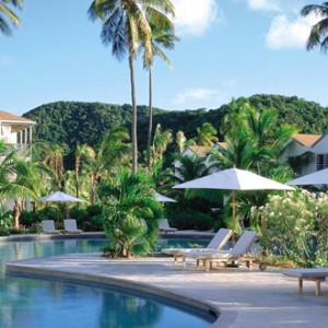 carlisle-bay-antigua-pool