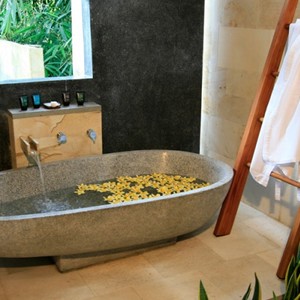 purist-villas-bali-bathroom