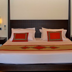 saman villas - sri lanka luxury honeymoons - bedroom