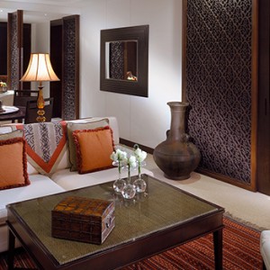 the palace downtown dubai - dubai luxury honeymoon packages - lounge