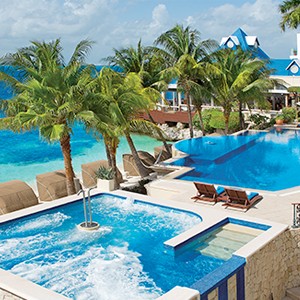 Zoetry Villa Rolandi Mujeres Cancun - Luxury Honeymoon Packages - beach