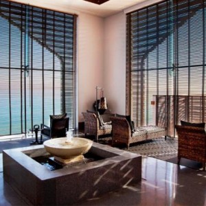 Oman Honeymoon packages The Chedi Muscat Oman Lounge 2