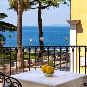 Grand Hotel La Favorita - Italy Luxury Holidays - Balcony at Breakfast