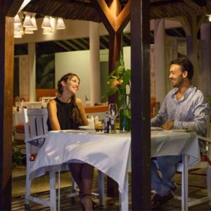 Mauritius Honeymoon Packages Solana Beach Dining 2