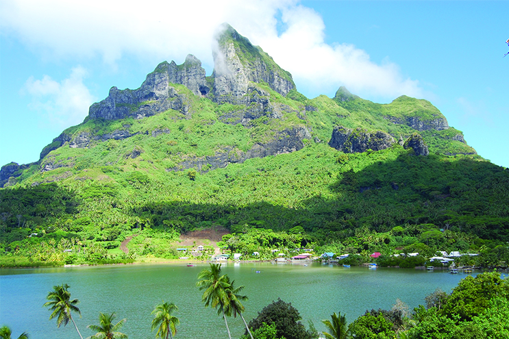 The most romantic beach locations - bora bora