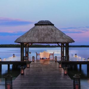 Private Dining Jetty One&Only Le Saint Geran Mauritius Honeymoons