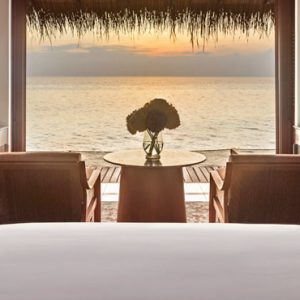 Luxury Maldives honeymoon Packages One And Only Reethi Rah Maldives Water Villa