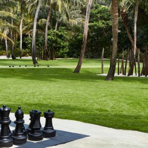 Luxury Maldives honeymoon Packages One And Only Reethi Rah Maldives Chess