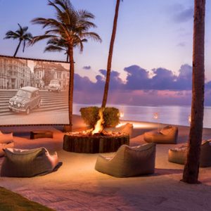 Luxury Maldives honeymoon Packages One And Only Reethi Rah Maldives Cinema On The Beach