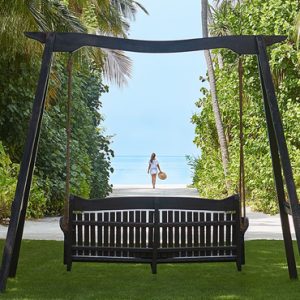 Luxury Maldives honeymoon Packages One And Only Reethi Rah Maldives Gardens